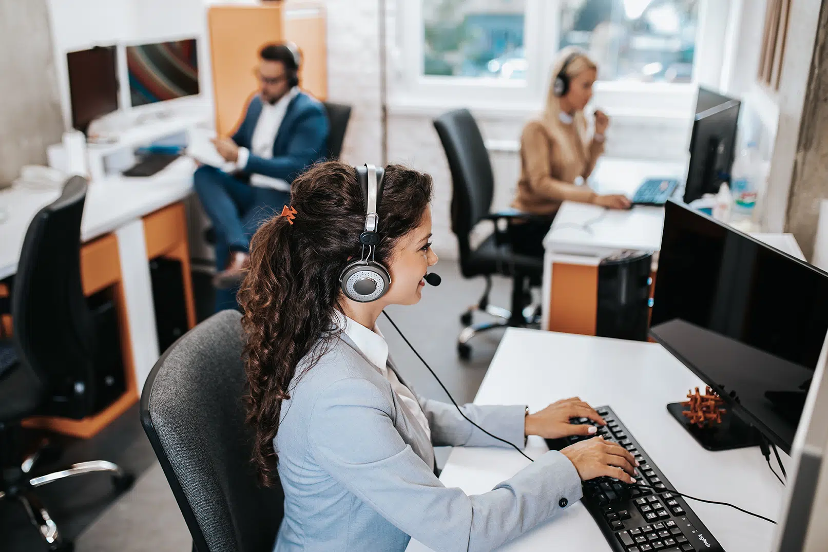 Call Center vs Help Desk copia